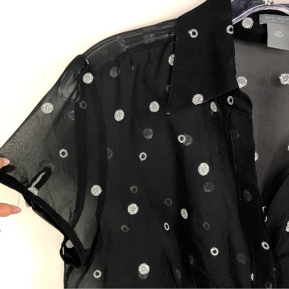 Ann Taylor Petites 10p Black sheer embroidered button down blouse - Picture 3 of 6